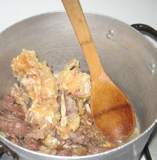 Cooking Nigerian groundnut soup step by step pics 01
